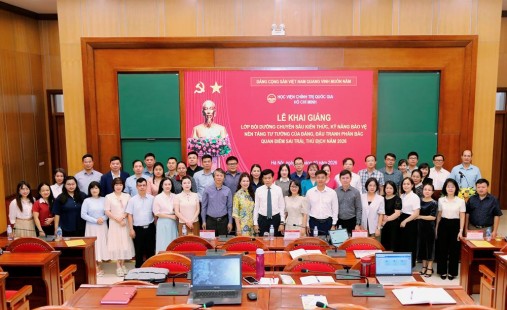 Giảng viên Trường chính trị tỉnh Thái Nguyên tham gia lớp Bồi dưỡng chuyên sâu kiến thức, kỹ năng bảo vệ nền tảng tư tưởng của Đảng, đấu tranh phản bác các quan điểm sai trái, thù địch năm 2026