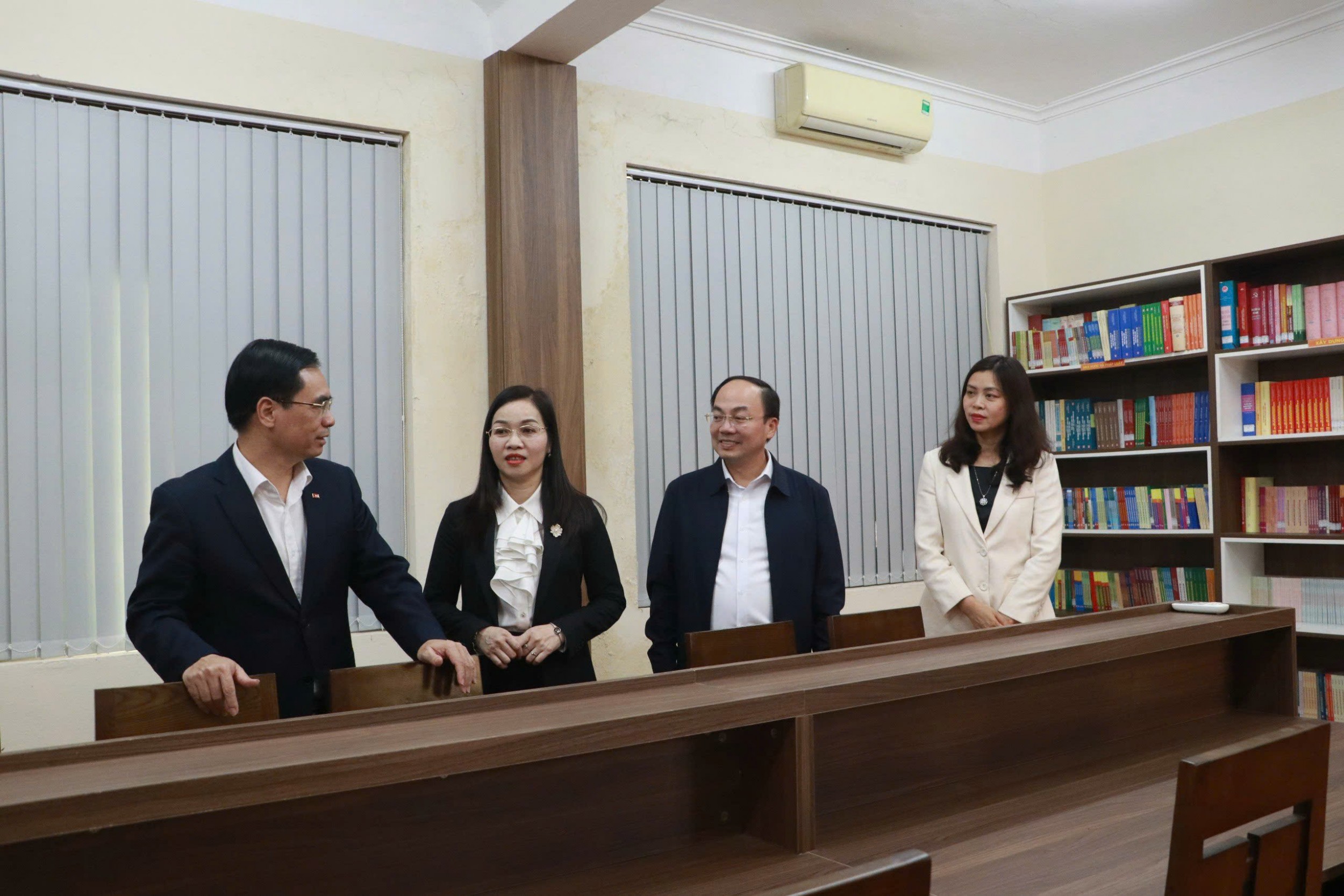 z7272854757008 3e8ff6b24f1d7eab97cf72a95f18d649