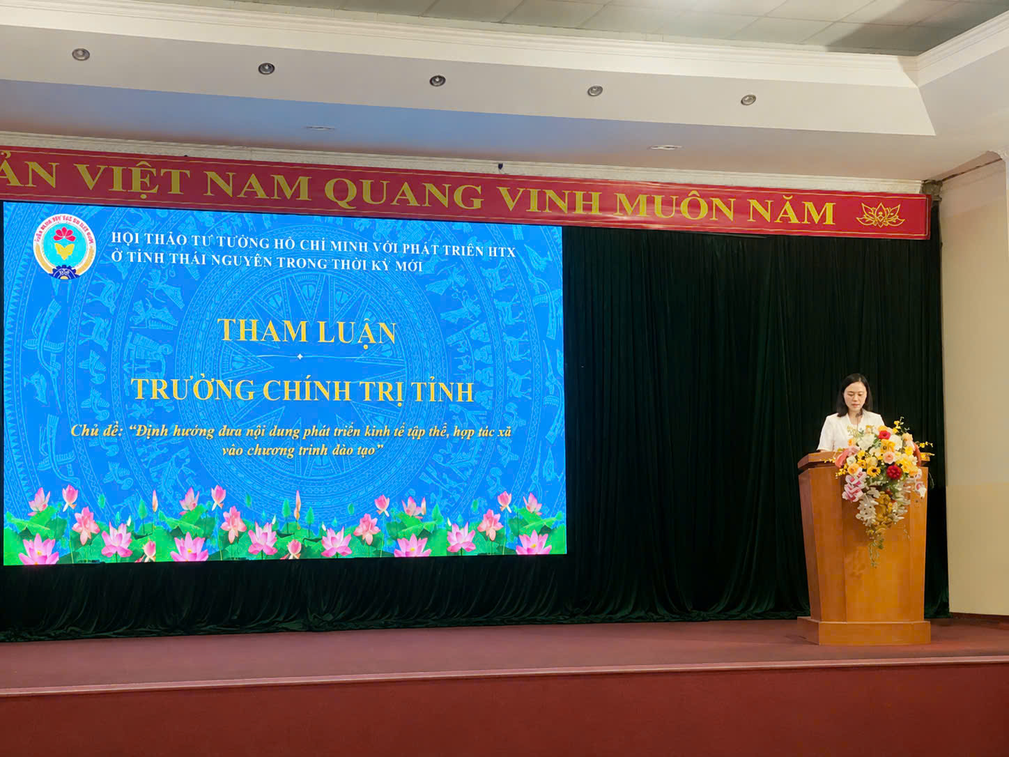 Yếnn